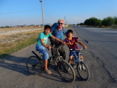 kirgistan-kids